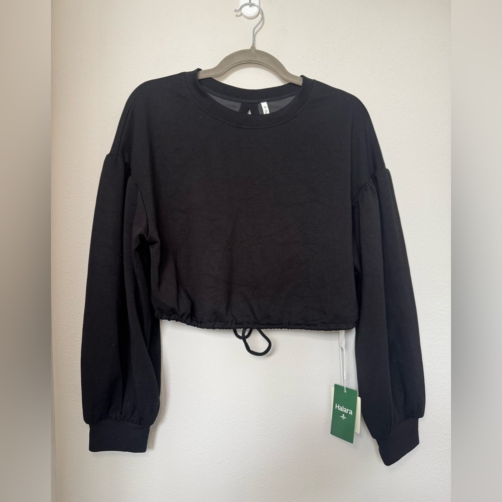 NWT HALARA Black Long Sleeve Crop Top - Picture 3 of 8